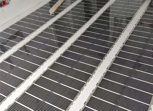 石墨烯地暖與電地暖的區(qū)別_石墨烯電地暖鋪設教程_石墨烯電地暖優(yōu)缺點有哪些